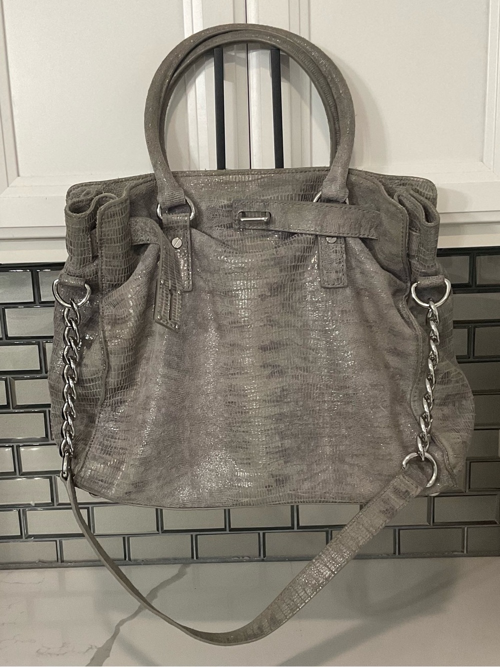 Michael Kors Hamilton Listing Description